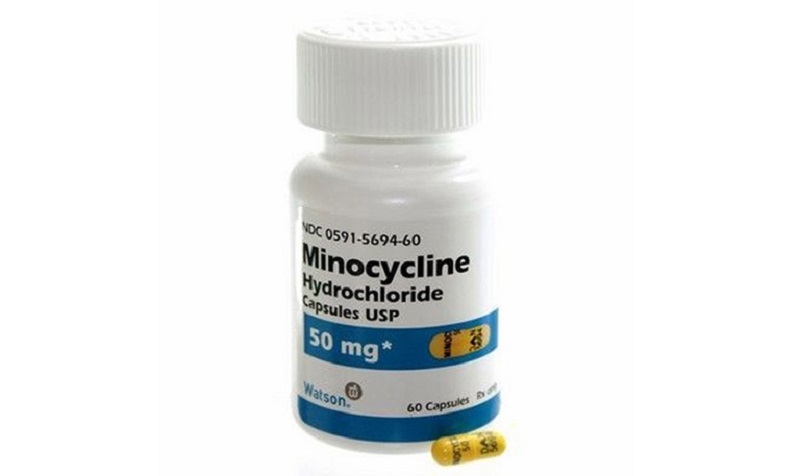 Bạn có thể lựa chọn dạng uống hoặc dạng bôi Minocycline