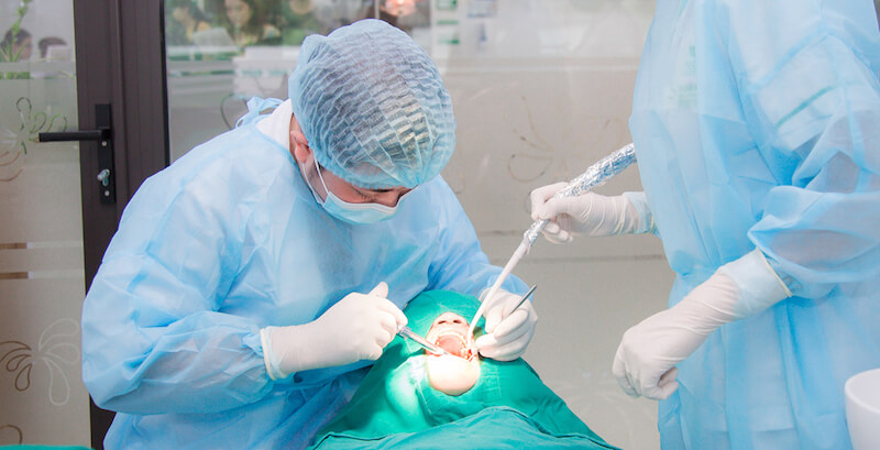 ViDental có đến hàng ngàn ca cấy ghép Implant thành công trong một năm