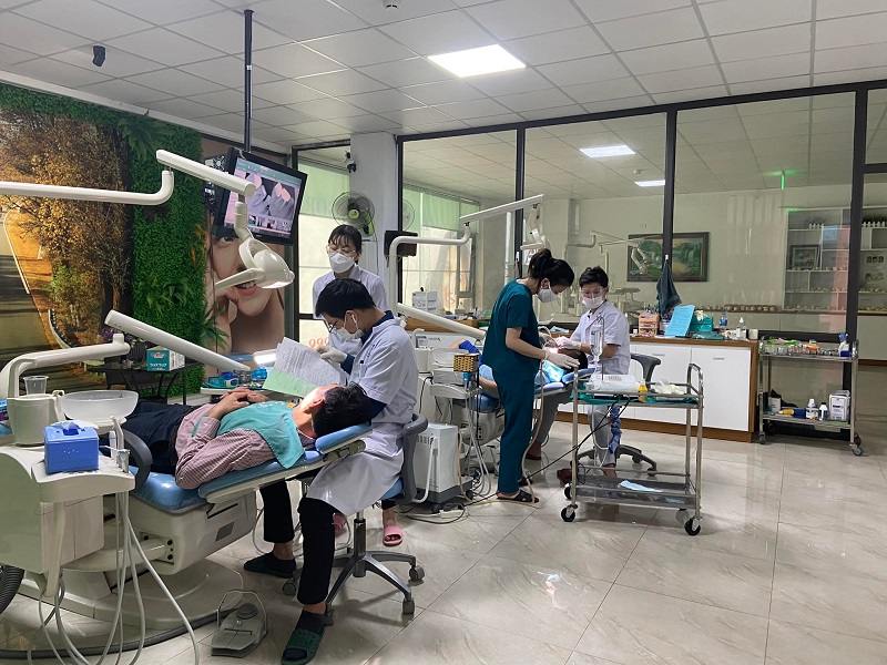 Phòng khám Việt Đức là địa chỉ thu hút đông bệnh nhân