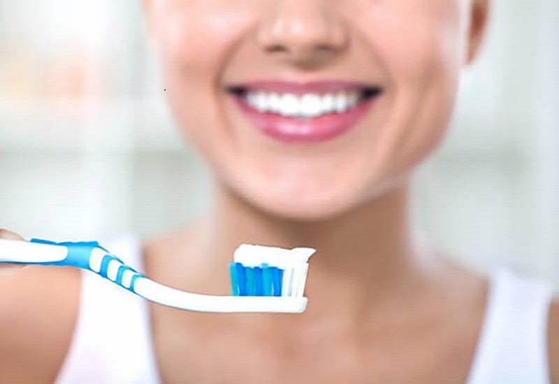 Đánh răng sạch sẽ, đúng cách là điều quan trọng cần nhớ sau chỉnh nha