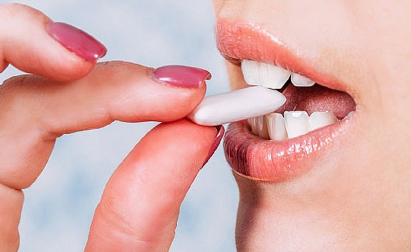 Nhai kẹo cao su có thể làm sạch khoang miệng và loại bỏ mùi hôi khó chịu