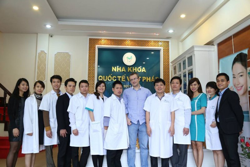 Trồng răng Implant Đà Nẵng tại trung tâm Việt Pháp