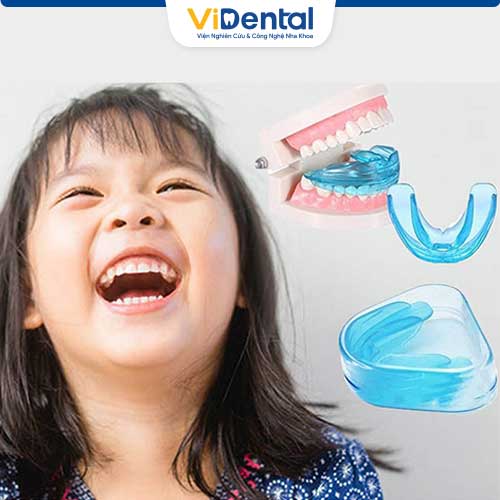 Tùy vào độ tuổi và giai đoạn phát triển của răng, bé sẽ cần đeo những loại hàm khác nhau