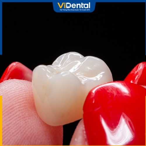 Răng sứ được sử dụng nhằm phục hình răng