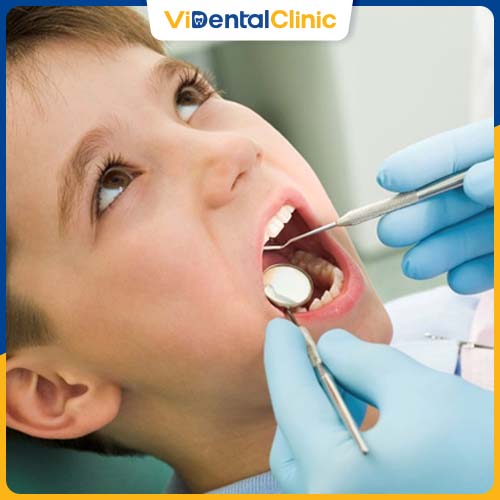Chăm sóc răng miệng thường xuyên tại trung tâm uy tín